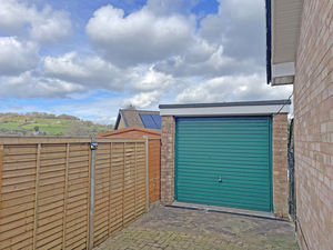 Photo 8- click for photo gallery